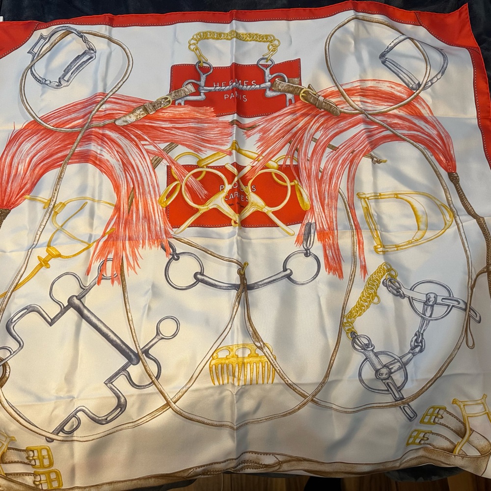 HERMES SCARF BRAND NEW IN ITS ORIGINAL BOX